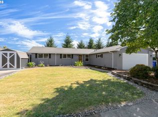 1030 NE 22nd St, Gresham, OR 97030