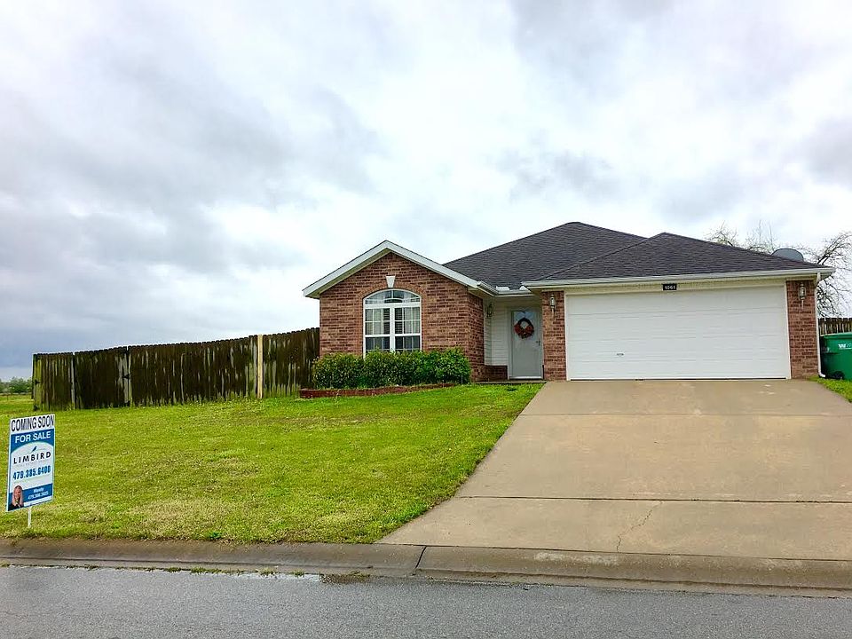 1st image of 1061 Maplewood Dr