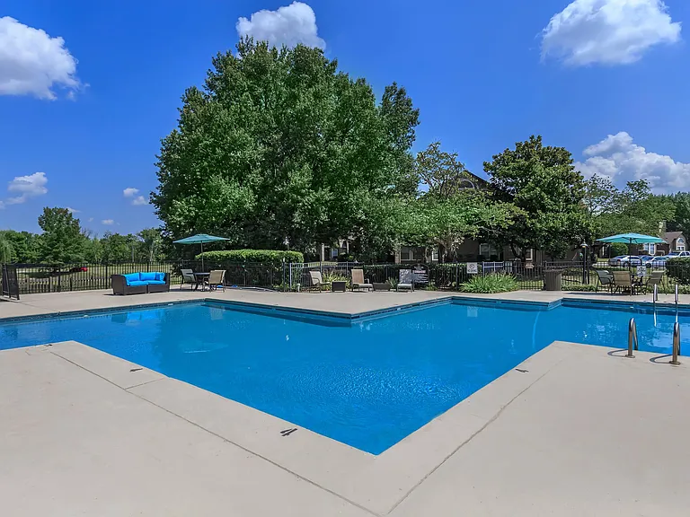 Summerlake Apartments — Photo 57