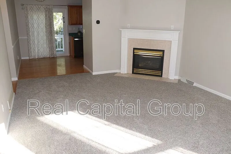 Building Photo - 25 A Mapleridge Ave #B