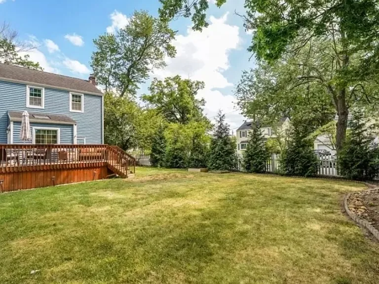 480 S Livingston Ave — Photo 27