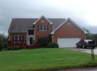 835 Springtime Dr, Lawrenceville, GA 30043