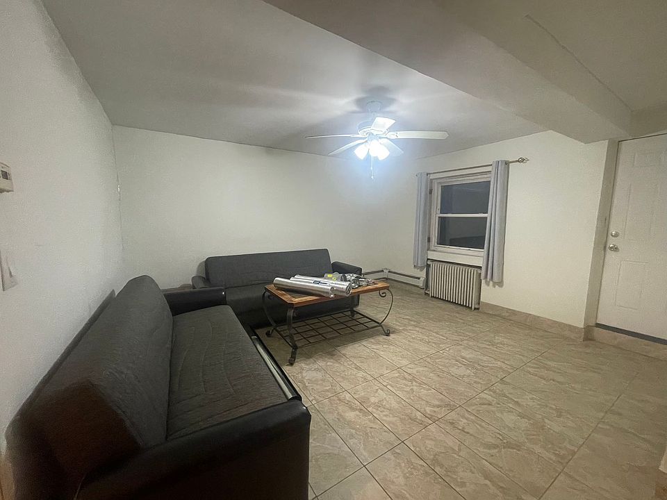 2nd image of 1812 Haight Ave #Basement