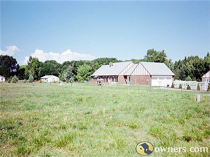 northwest view from street