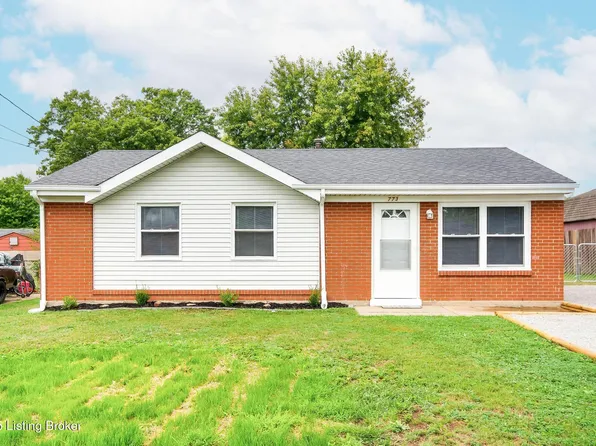 773 Blossom Rd, Louisville, KY 40229