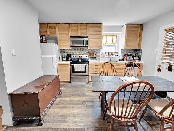 3rd image of 340 Euclid Ave Floor 2