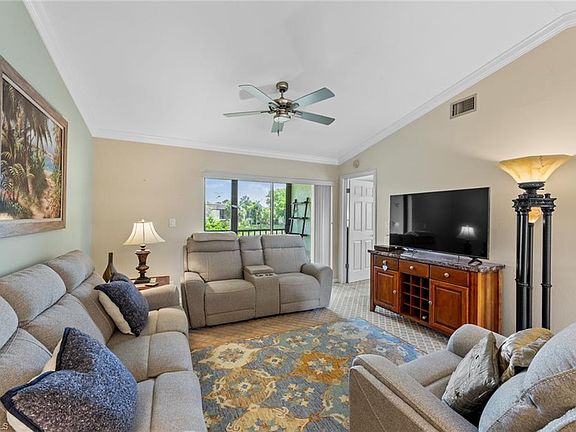 2nd image of 9290 Lake Park DR #206