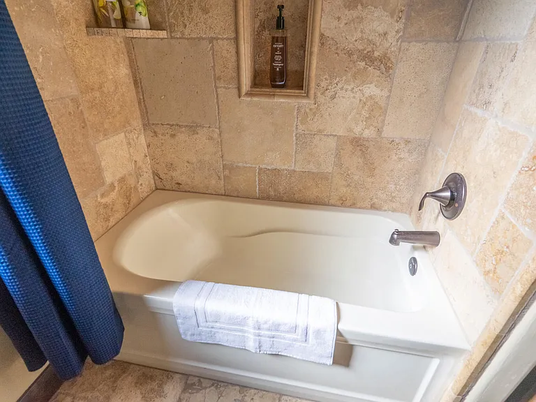 2732 S 4010 W — Photo 46
