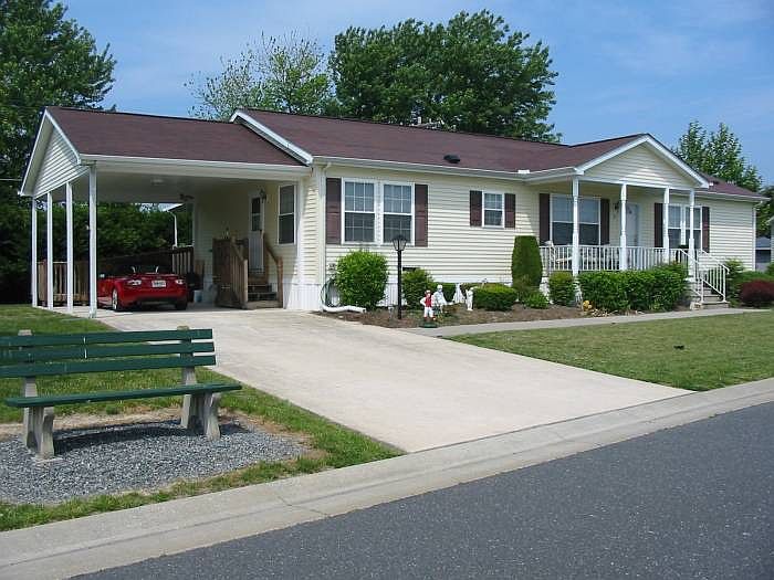 Front of house and carpor