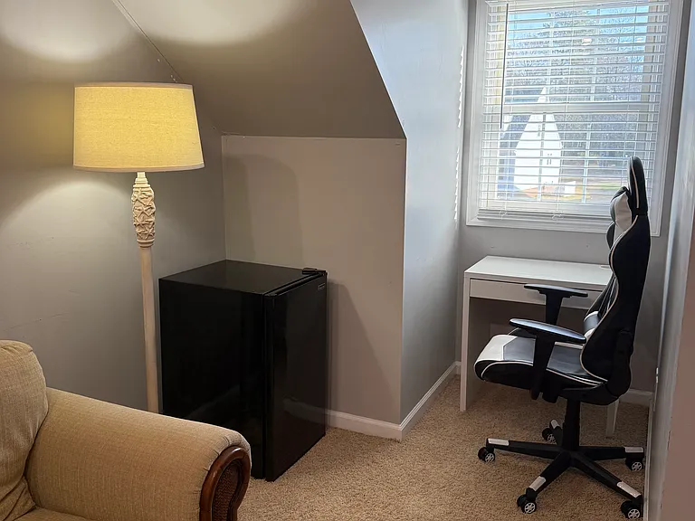 224 Comstock Dr #2 — Photo 5