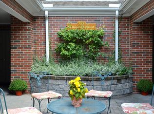 4 Schooner Ridge Rd APT 6, Bath, ME 04530