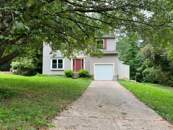 105 Haversham Ct, Cary, NC 27513