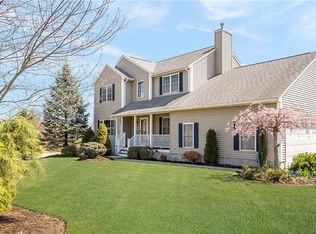 280 Alpine Estates Dr, Cranston, RI 02921