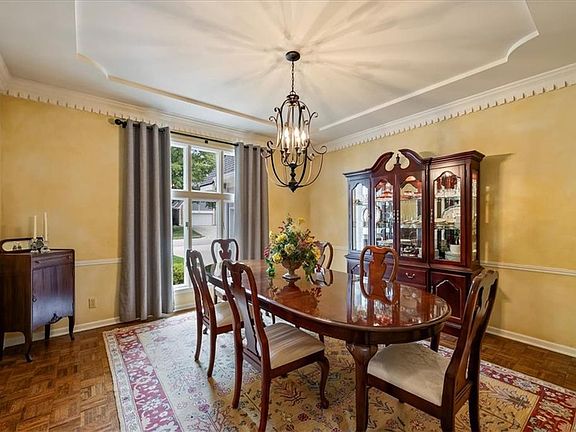 3rd image of 12016 Stearns St