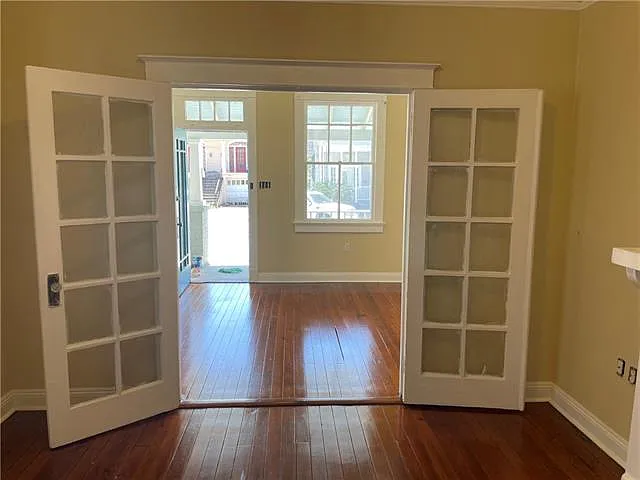 621 N Pierce St — Photo 3