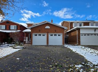 18 Waterfall Rd, Vaughan, ON L4L 5B4