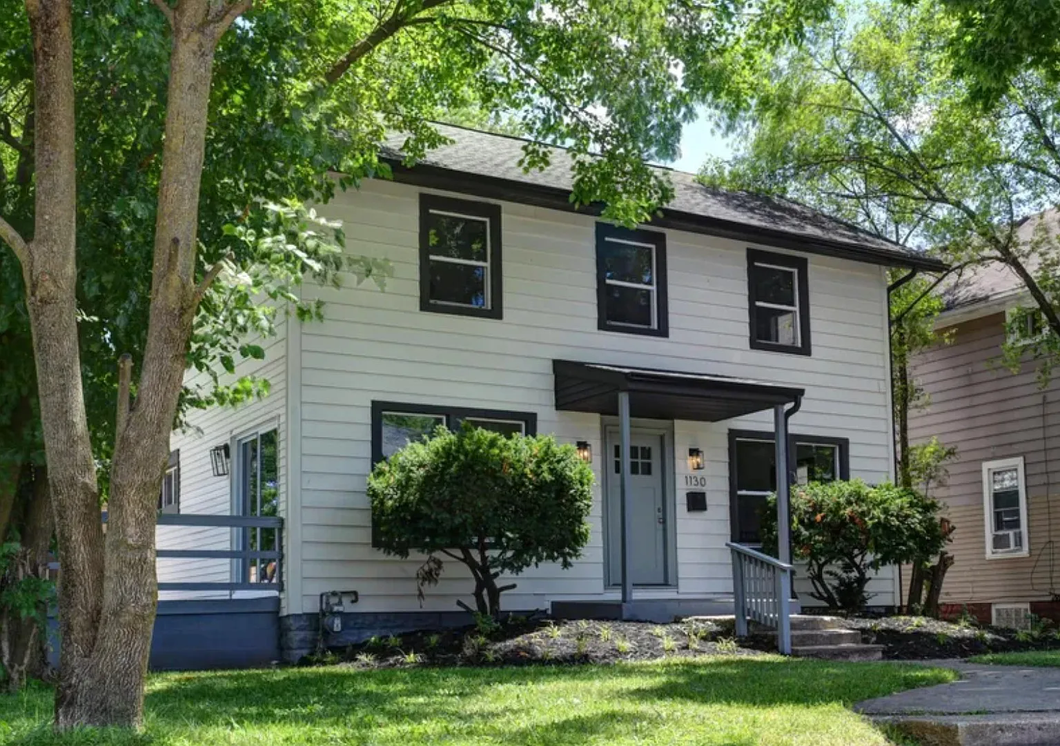 1130 Wilson Ave — Photo 1