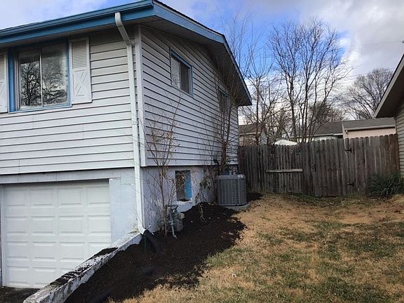 3rd image of 6904 NW 78th St
