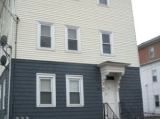 36 Grape St #3, Providence, RI 02908