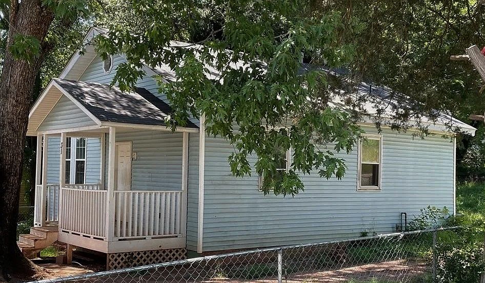 1st image of 31 Sirrine St