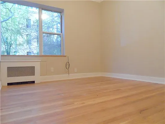 Rented by DSA Realty | media 16