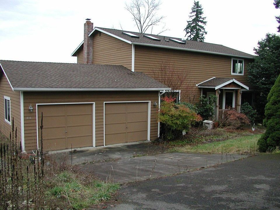 2nd image of 404 171st St SE