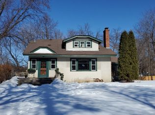 19040 Azure Rd, Deephaven, MN 55391