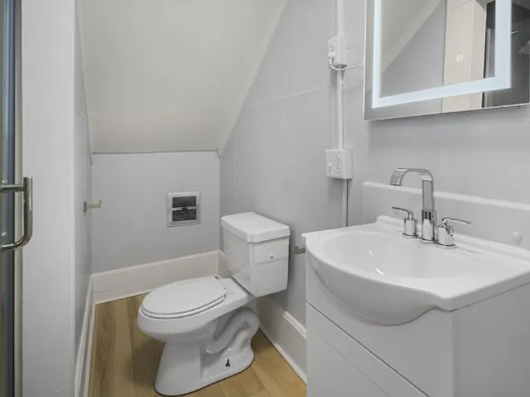 Quarry St. Apartments — Photo 92