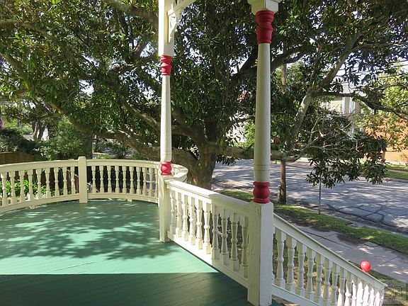 5th image of 3011 Avenue O