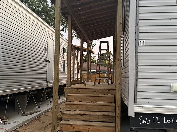 5th image of 843 Baker Ave #4