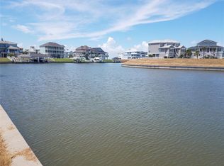 4111 Sunset Ct, Galveston, TX 77554
