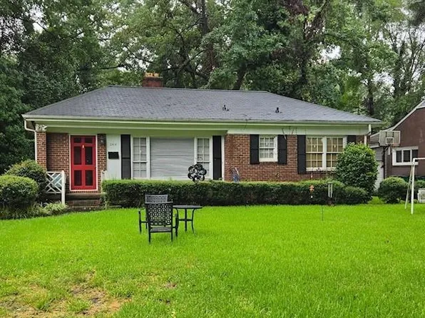 2414 Arnold Dr, Charlotte, NC 28205