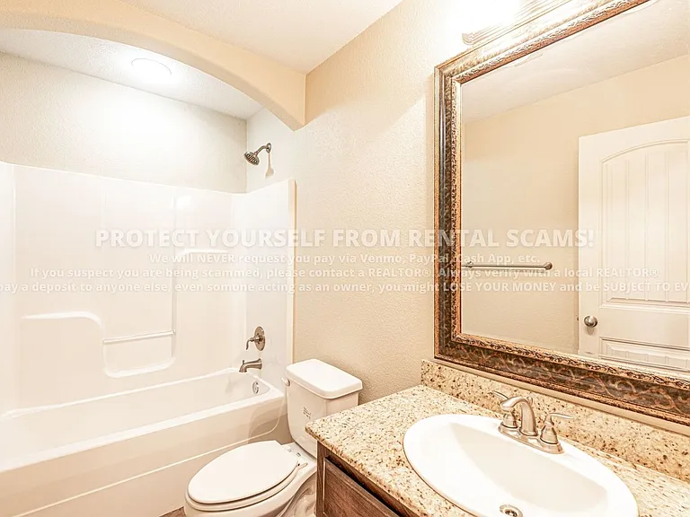 159 E Madrid St — Photo 9
