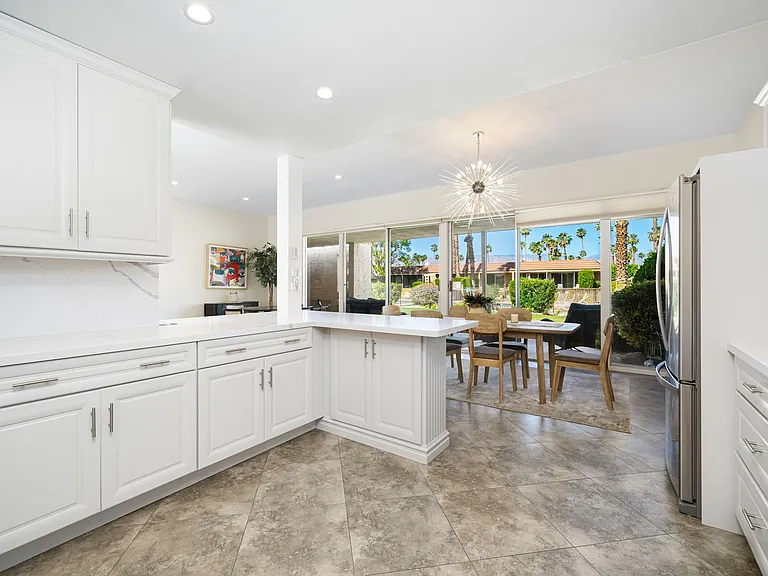 76915 Roadrunner Dr — Photo 6