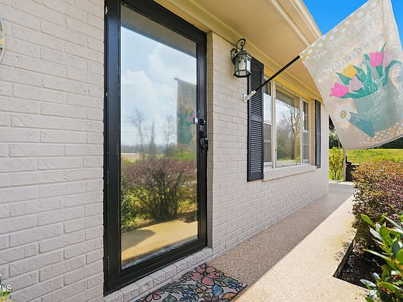 5th image of 1211 Oakdell Ct