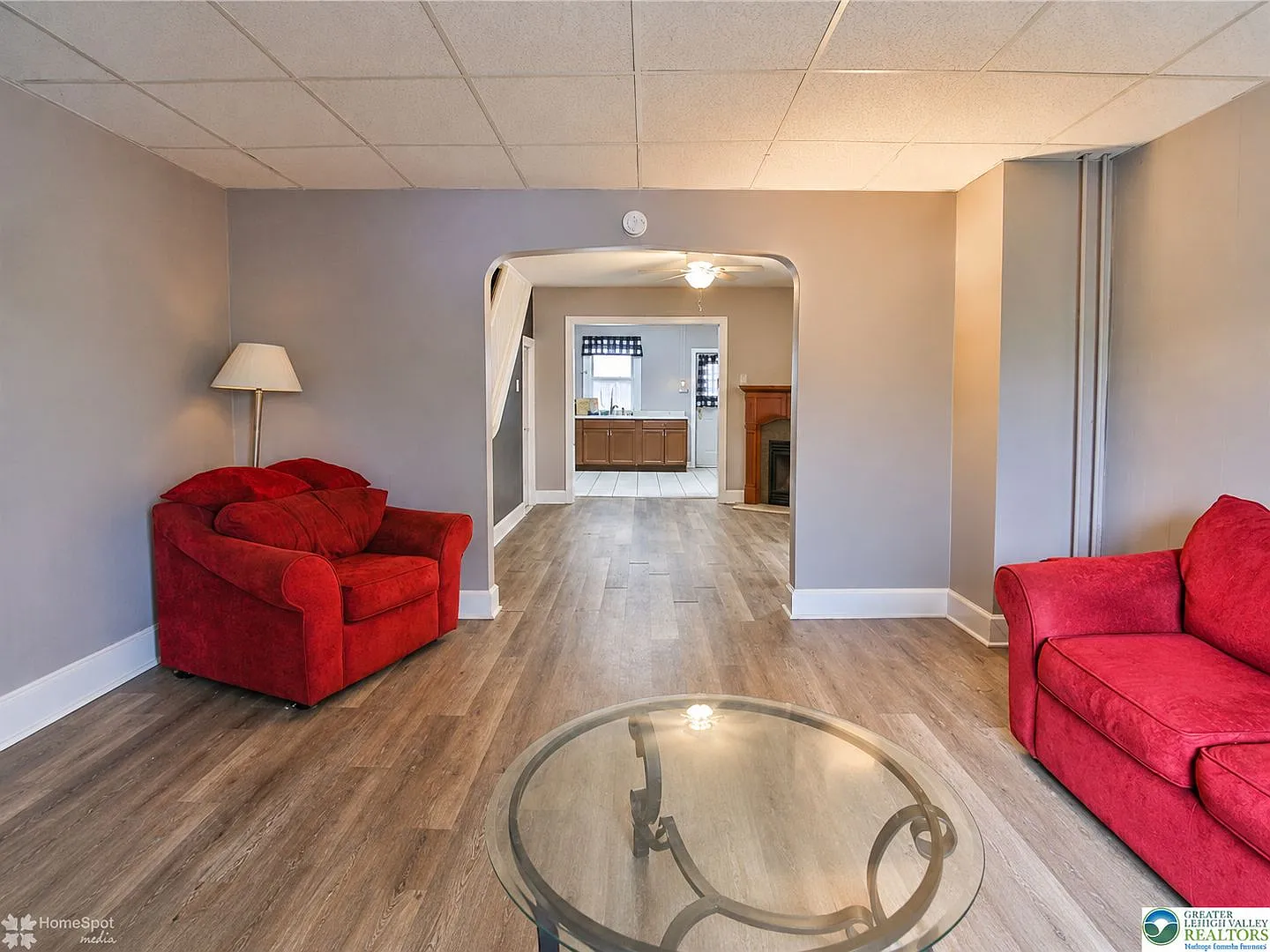 All-brick 4-bedroom, 1-bath twin home in Nesquehoning Borough — Photo 3