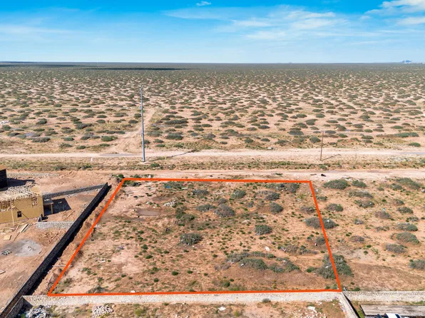 13100 Frankie Ln, El Paso, TX 79938