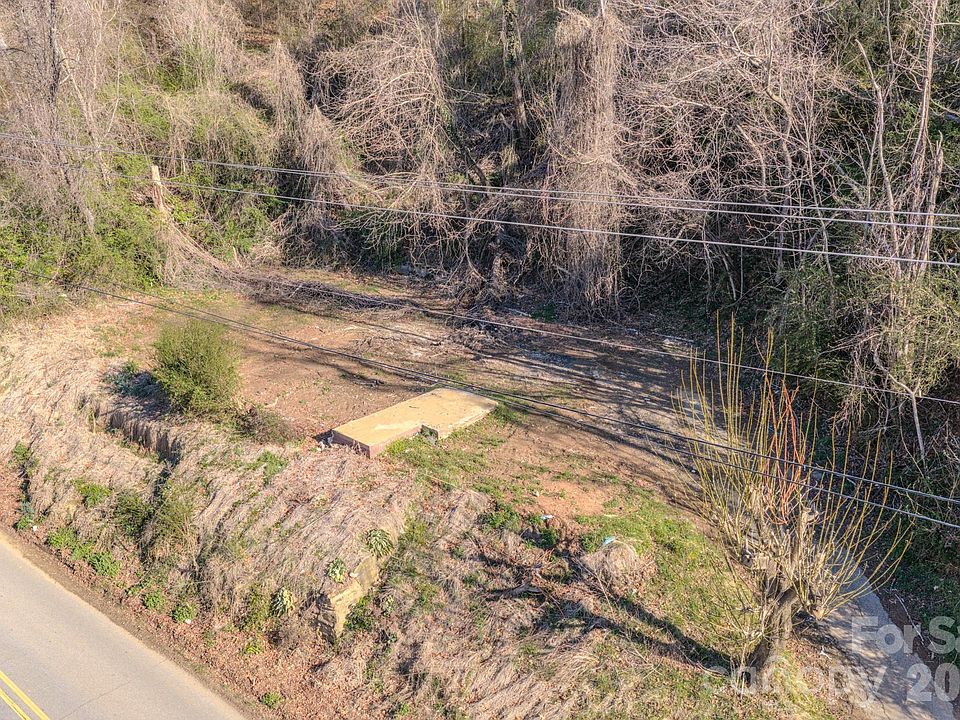 1st image of 16 Governors View Rd