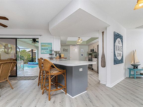 3rd image of 3723 Toulouse Ct