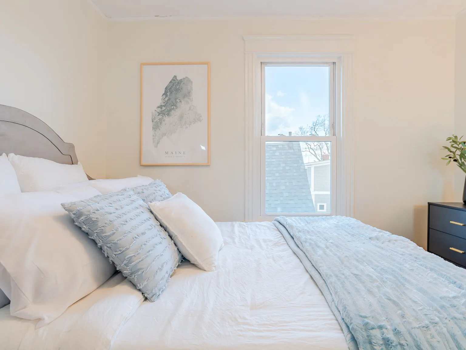 2 bed, 1100 sqft, $3,500 — Photo 2