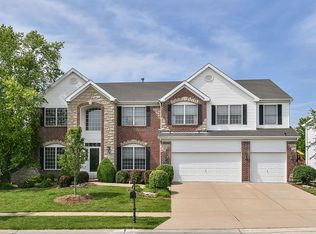 1016 Nooning Tree Dr, Chesterfield, MO 63017