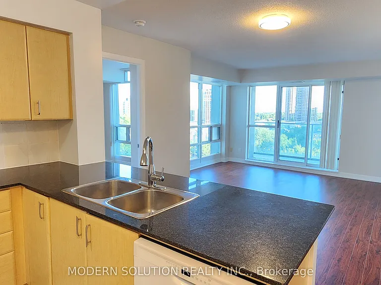 31 Bales Ave #1201 — Photo 6