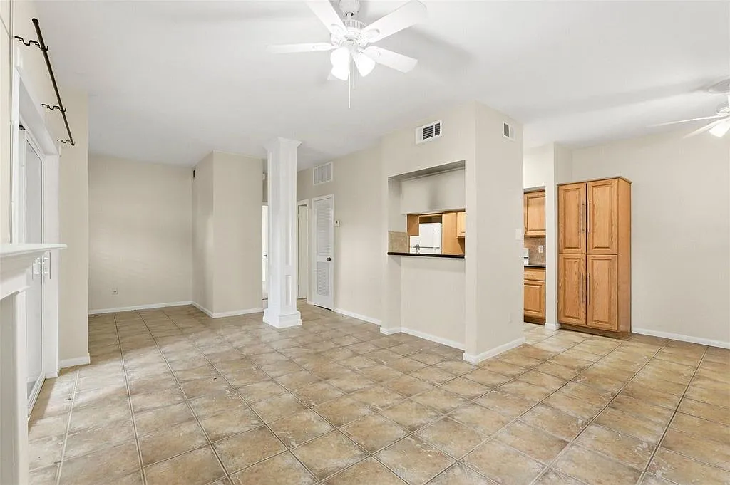 1 bed, 1.0 bath, 891 sqft, $1,200 — Photo 4