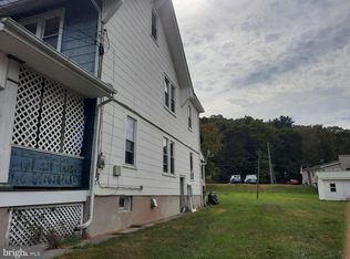 52 E Line St, Tremont, PA 17981