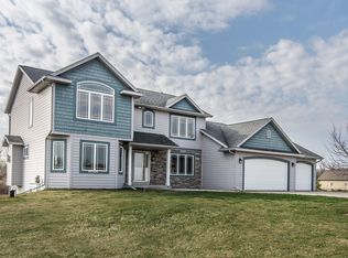 S61W28089 Ridge Valley Rd, Waukesha, WI 53189