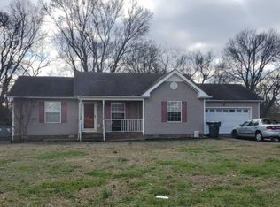 704 Krissy Ct, Columbia, TN 38401
