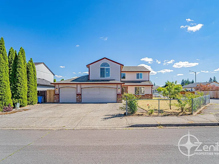 15501 NE 88th St — Photo 44