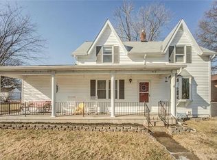 413 N Vine St, O'Fallon, IL 62269
