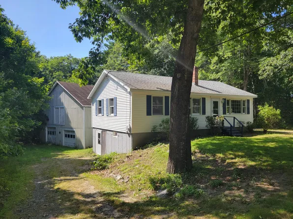 16 Parcher Street, Ellsworth, ME 04605
