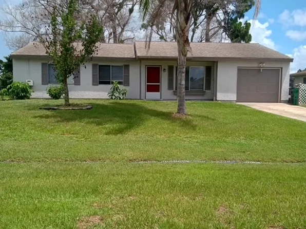 409 SE Jupiter Ter, Port Saint Lucie, FL 34983
